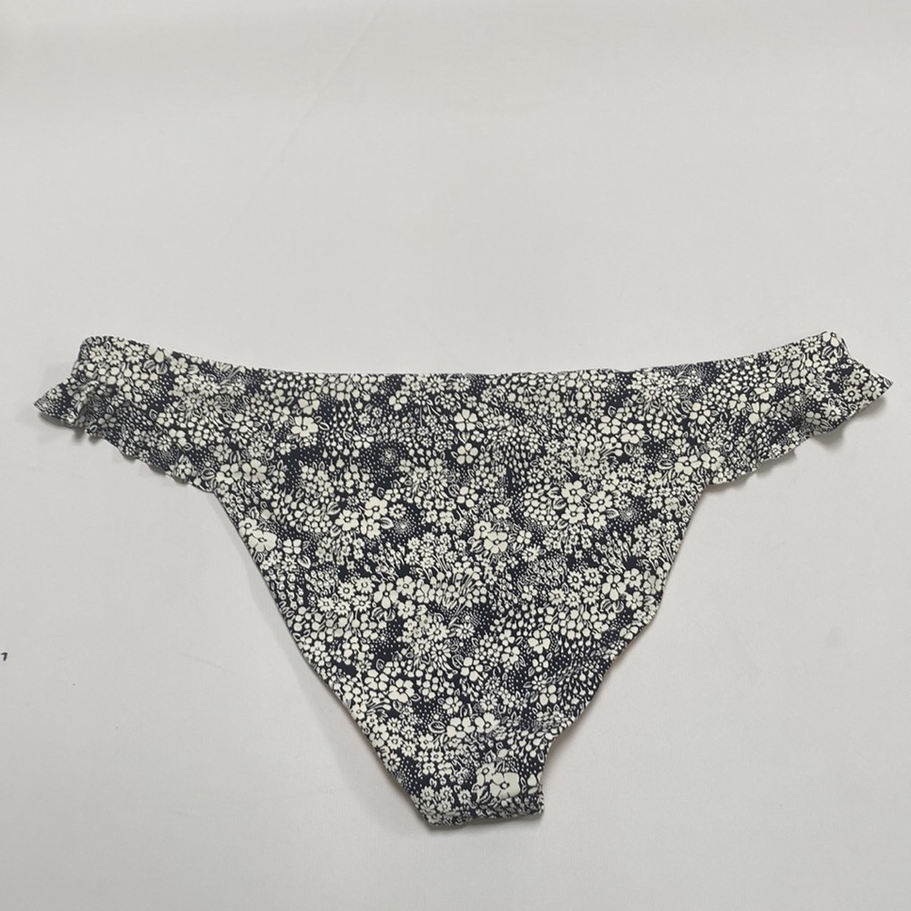 J Crew French Bikini Ruffle Top in Valley Floral - Picture 4 of 5